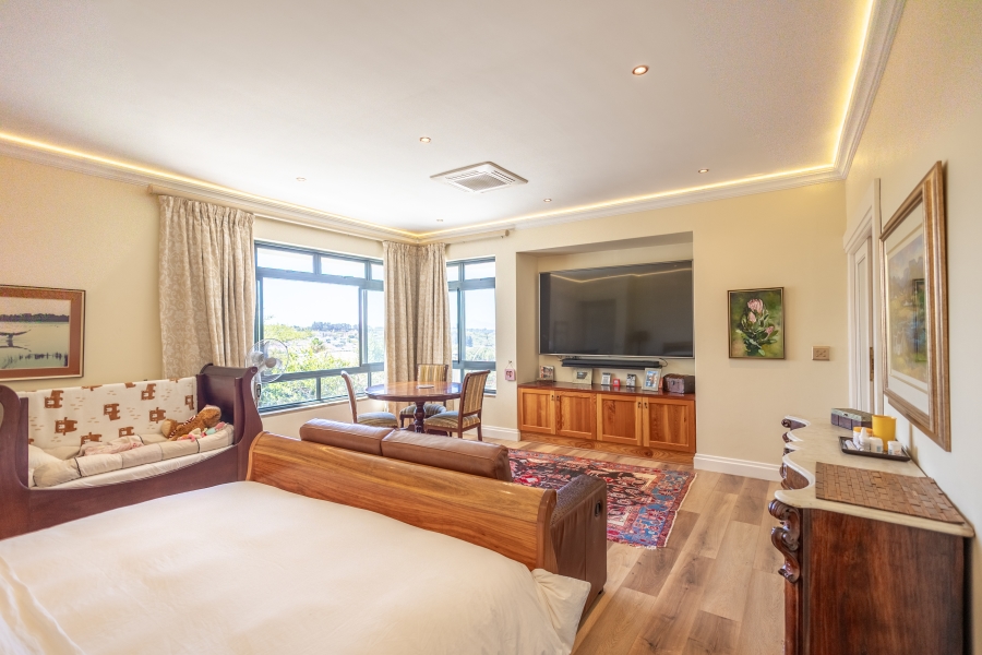 7 Bedroom Property for Sale in Welgedacht Western Cape